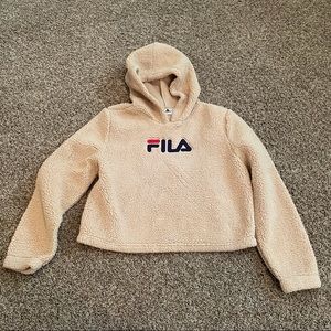 fila cropped hoodie